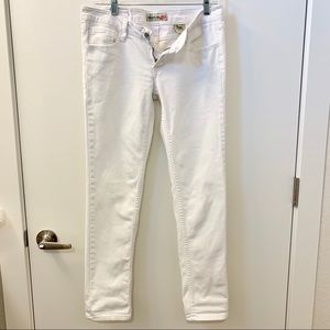 White cropped jeans (low-rise)